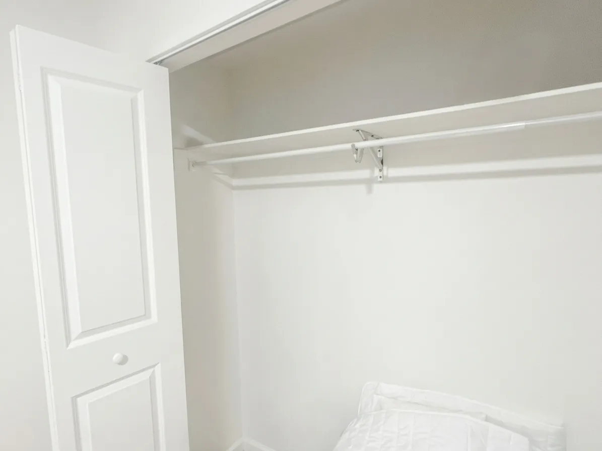 Chambre 1 — 103