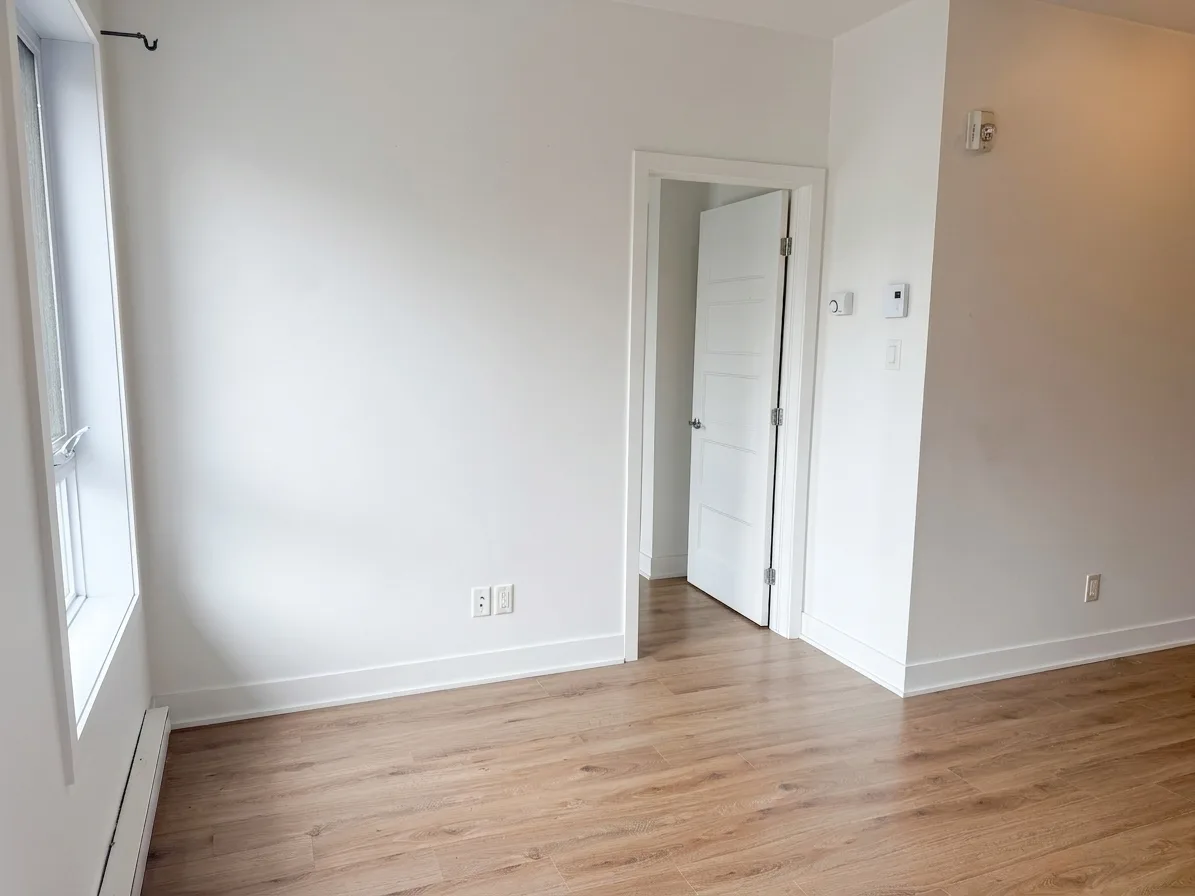Salon — 204