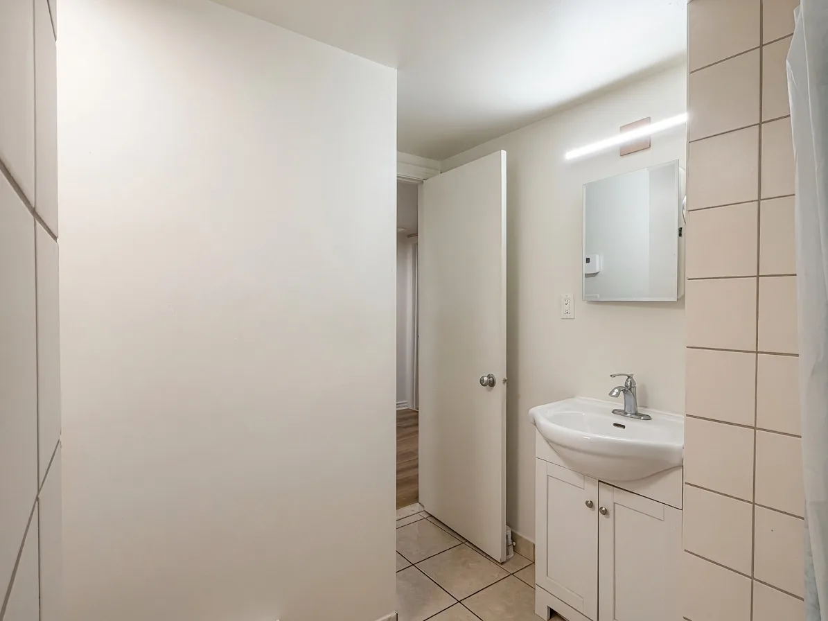 Salle de bain 1 — 2