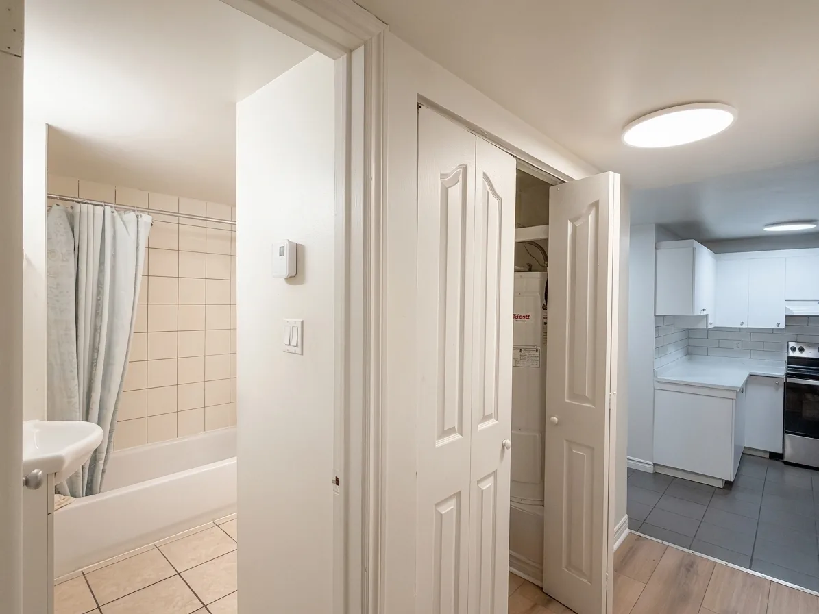 Salle de bain 1 — 2
