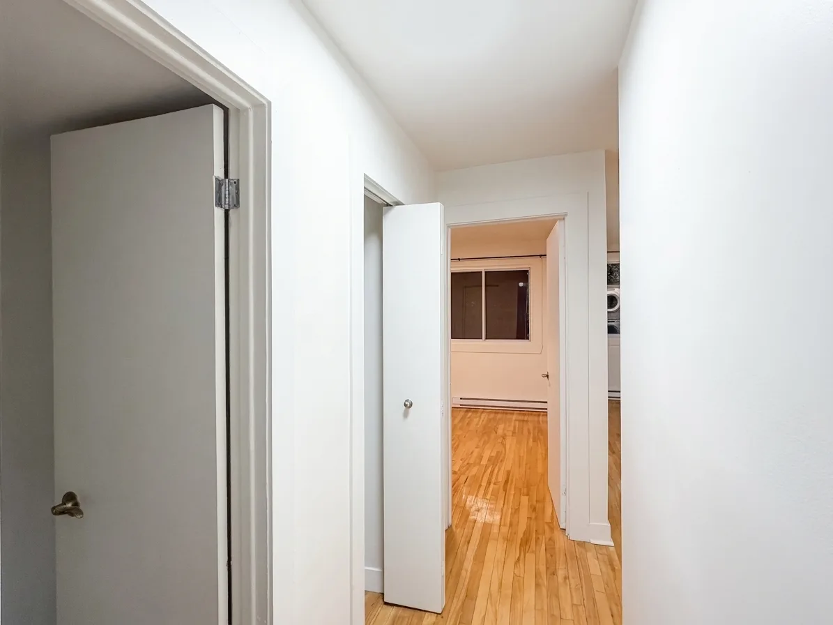 Couloir — 14